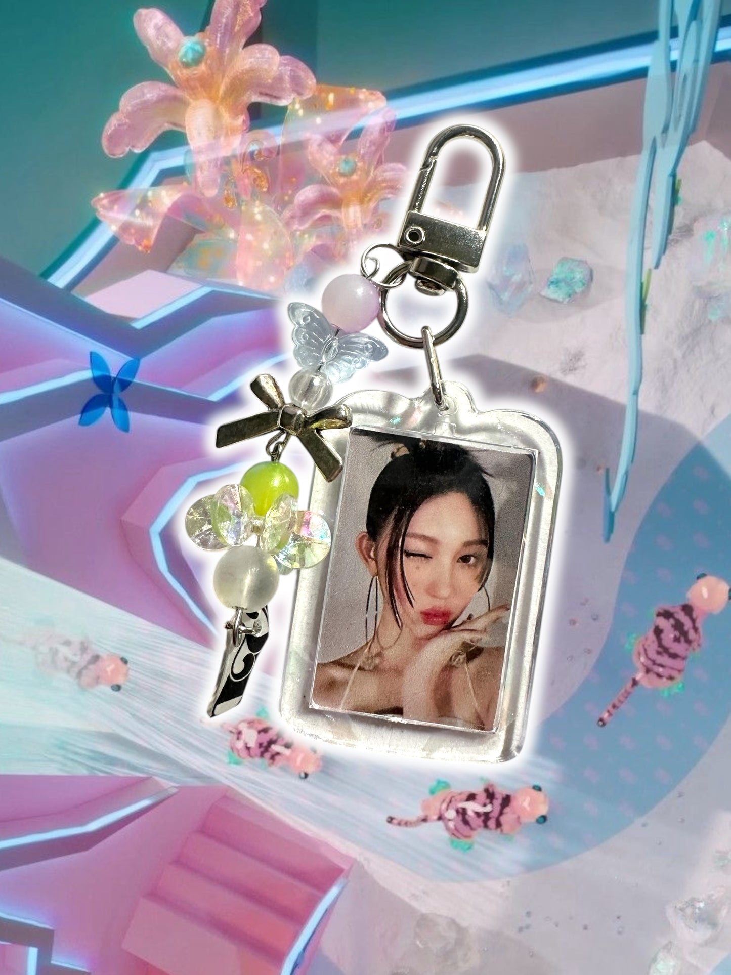 Ive Gaeul Heya inspired keychain