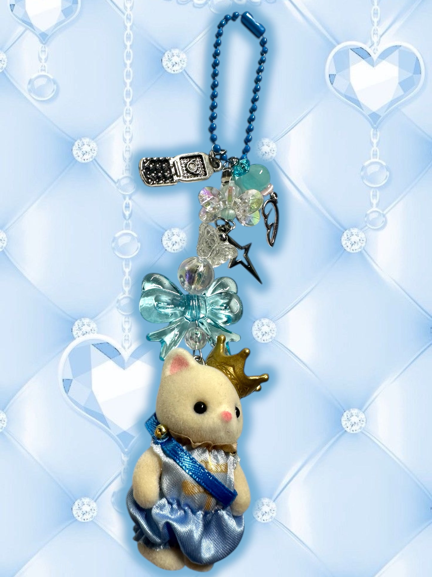 Calico Critter royal cat keychain