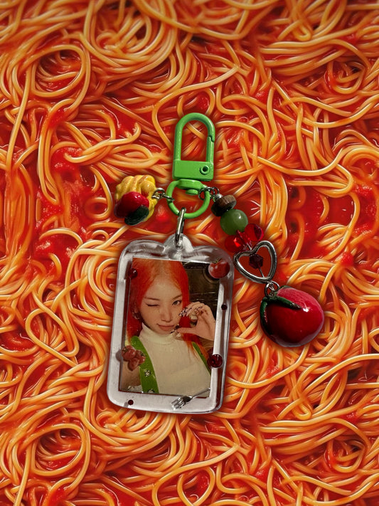 Le Sserafim Spaghetti Chaewon inspired keychain